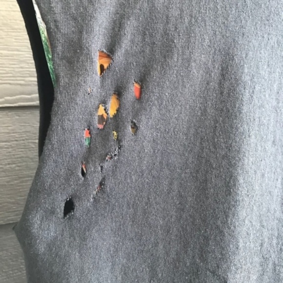 Costume Baldor Rose Thorns Floral Ribs Distressed Muscle Tank Tee - Picture 4 of 9